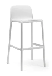 Plastová stolička